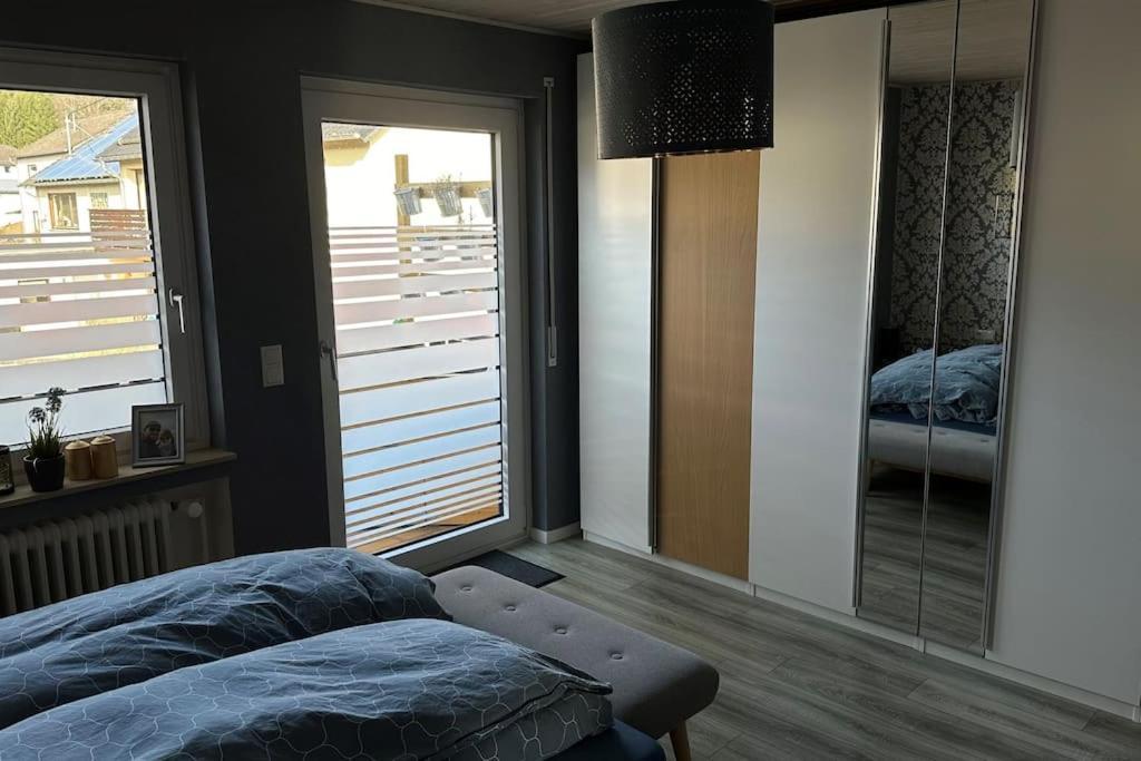 Moderne Ferienwohnung Im Herzen Des Nationalparks Hellenthal Eksteriør bilde